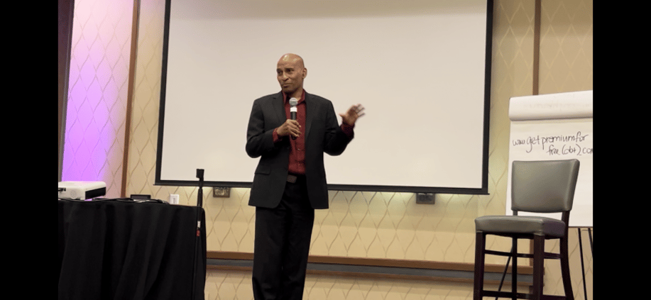 Gallery photo 4 of Toronto Motivational Speaker - Shiraz
