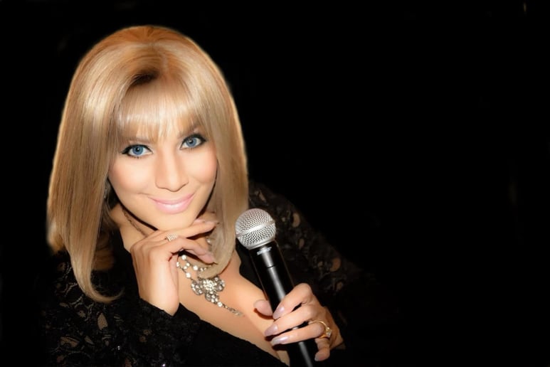 Gallery photo 10 of Rebecca Clark As Barbra Streisand