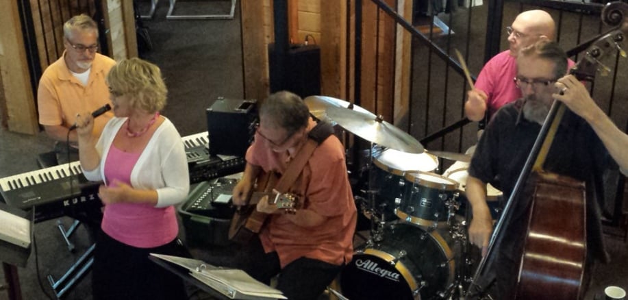 Gallery photo 2 of Rebecca Hardiman & Friends