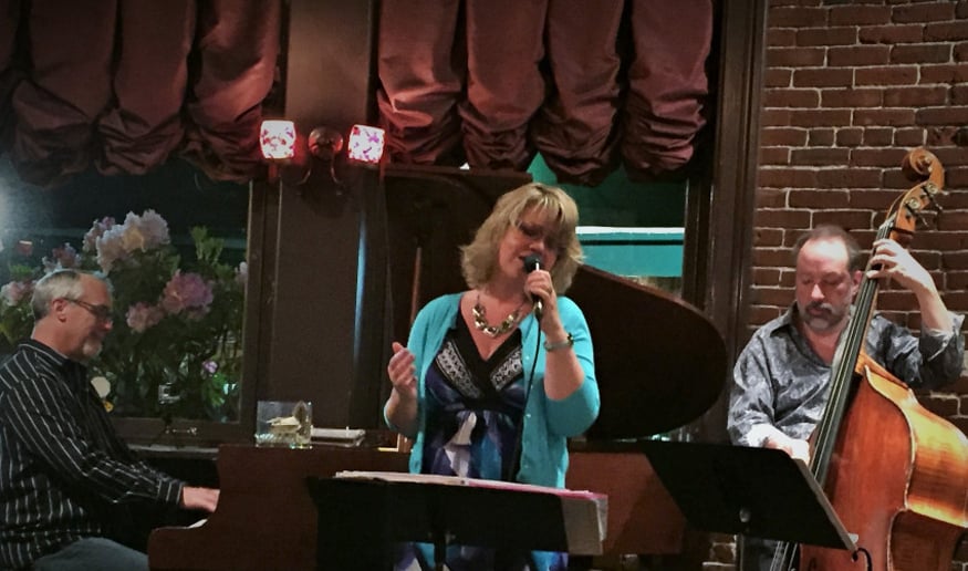 Gallery photo 8 of Rebecca Hardiman & Friends