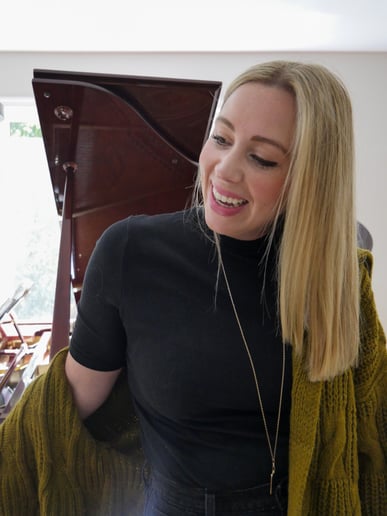 Gallery photo 4 of Rebecca Lenox