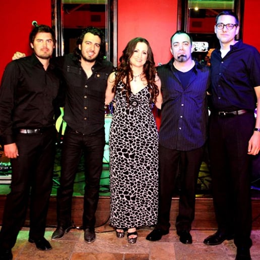 Gallery photo 1 of Rebecca De La Torre Band, Vocalist/Pianist