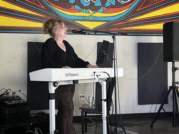 Gallery photo 7 of Angela Perry Music