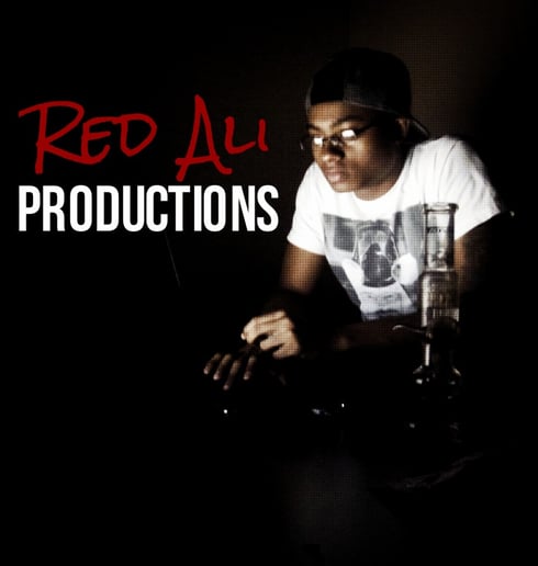 Gallery photo 2 of Red Ali