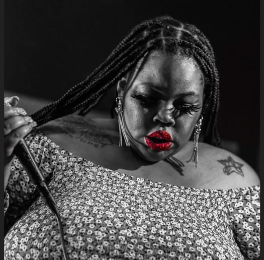 Gallery photo 1 of Red Lipstiq