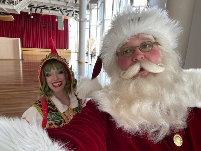 Gallery photo 9 of Southern Indiana Santa