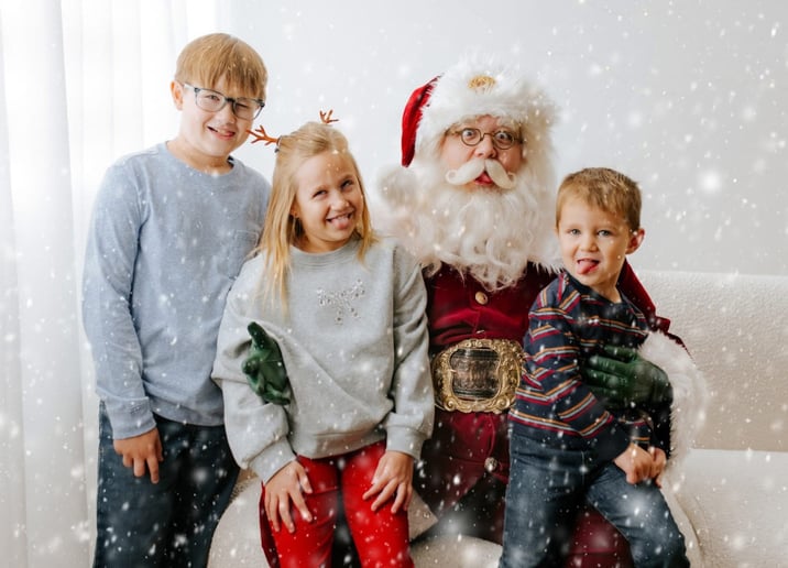 Gallery photo 5 of Southern Indiana Santa