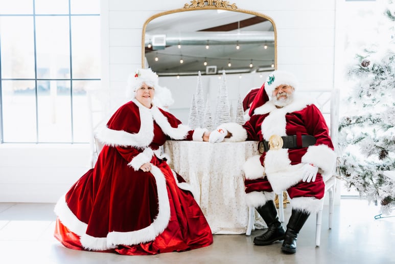 Gallery photo 8 of Red River Santa