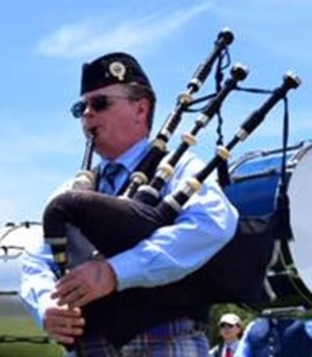 Gallery photo 2 of Red Rock Bagpipes of Westmoreland