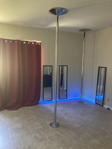 Gallery photo 7 of Sunny Moon