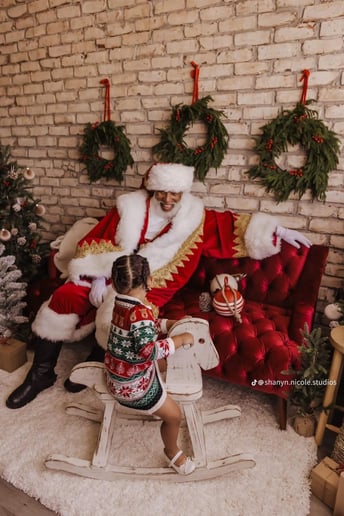 Gallery photo 9 of Red Suit Santa