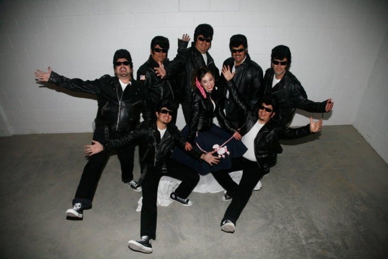 Gallery photo 1 of Red Wine Band / The Hubcaps
