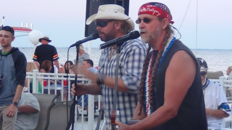 Gallery photo 7 of Redheaded Stranger Revisted - A Tribute to Willie