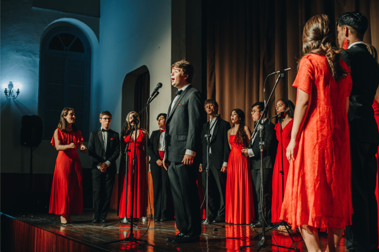 Gallery photo 7 of Redhot and Blue of Yale Jazz A Cappella