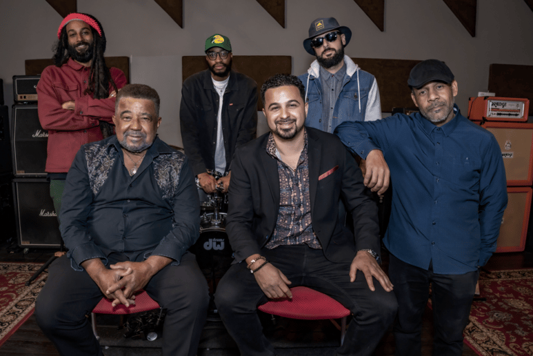 Gallery photo 5 of Paul Anthony & The Reggae Souljahs