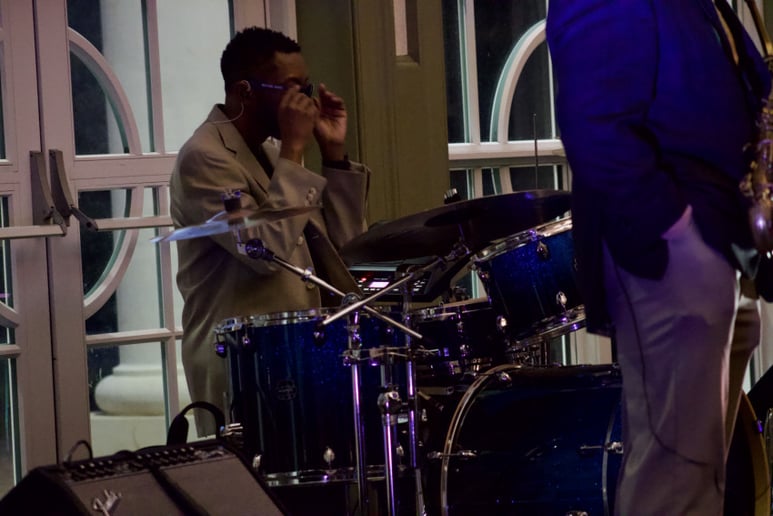 Gallery photo 3 of Reggie Graves & Jazz Theory