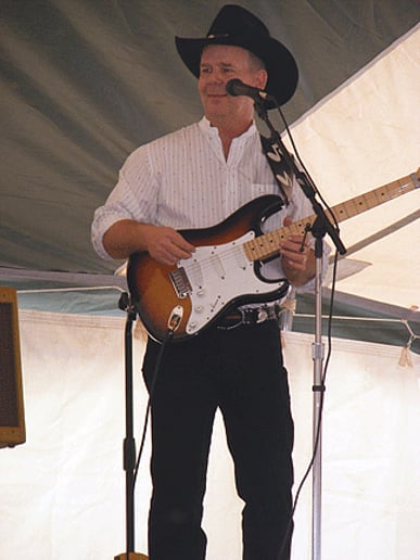 Gallery photo 2 of Reign-N-Country Band