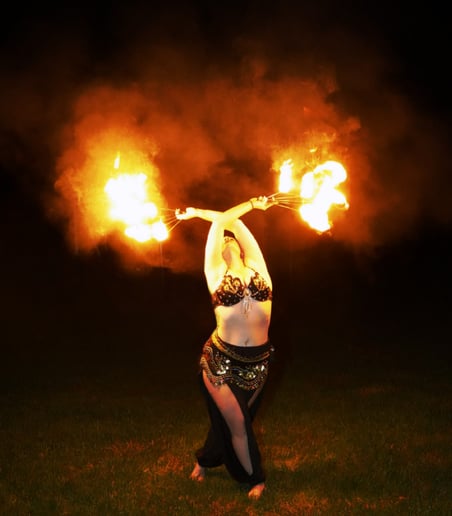 Gallery photo 4 of Reign a Fire