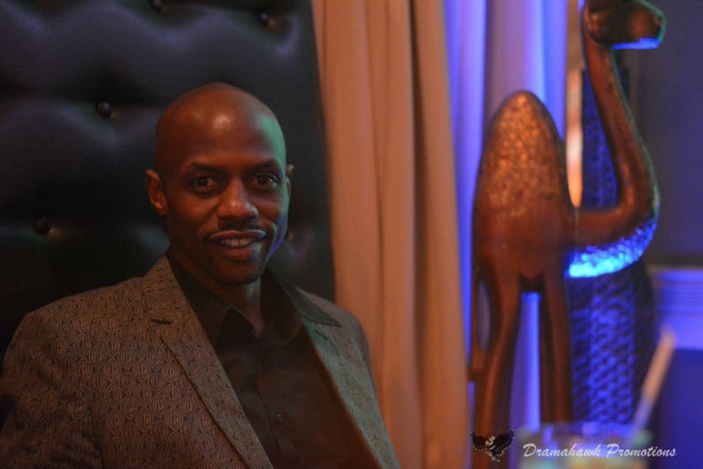 Gallery photo 2 of Rell