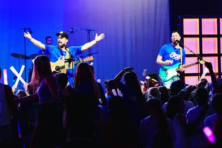 Gallery photo 5 of Remix Worship