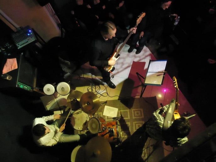 Gallery photo 1 of Renan Nerone Live Music