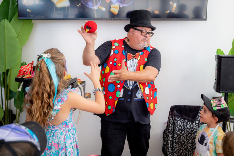 Gallery photo 1 of Rene Magic Shows