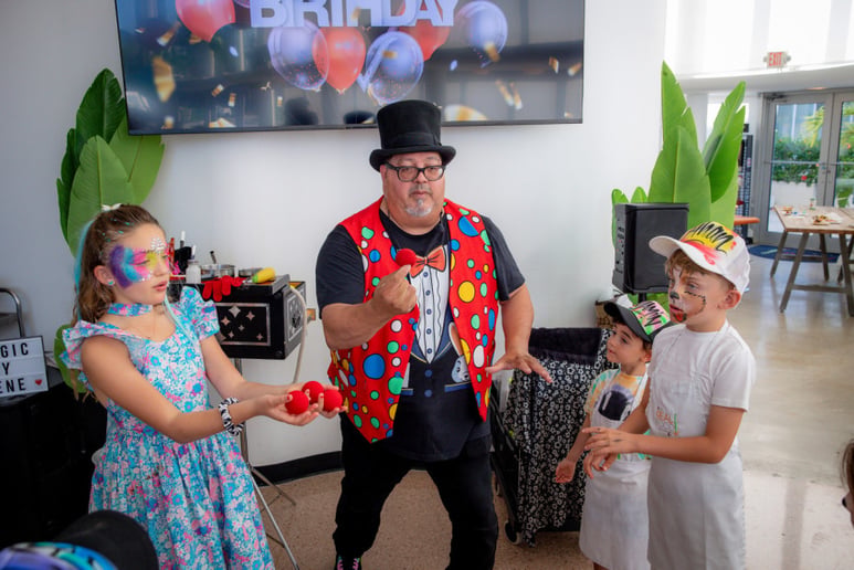 Gallery photo 2 of Rene Magic Shows