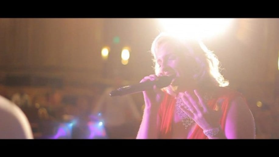 Gallery photo 11 of Renee Rojanaro
