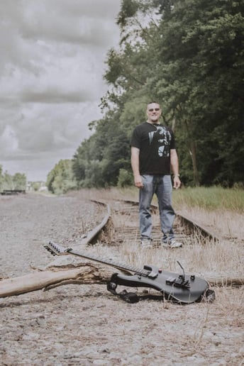 Gallery photo 2 of Renegade Train