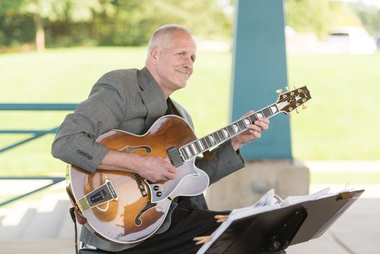 Gallery photo 5 of Randy Reszka Jazz Guitarist