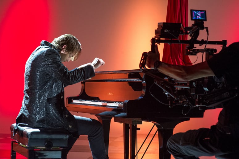 Gallery photo 7 of REUEL - Corporate & Wedding Pianist
