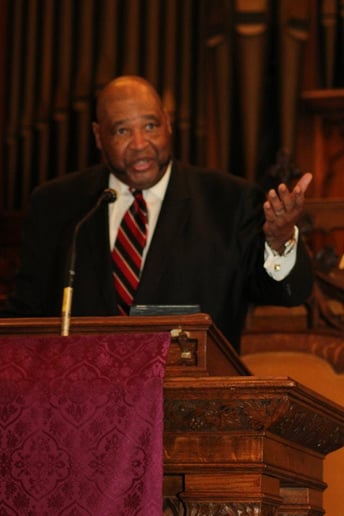 Gallery photo 2 of Rev. Dennis Morgan Brown/"The Voice of King"