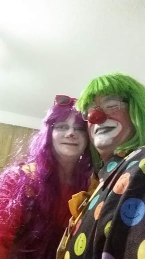 Gallery photo 6 of Klowning Kleriks