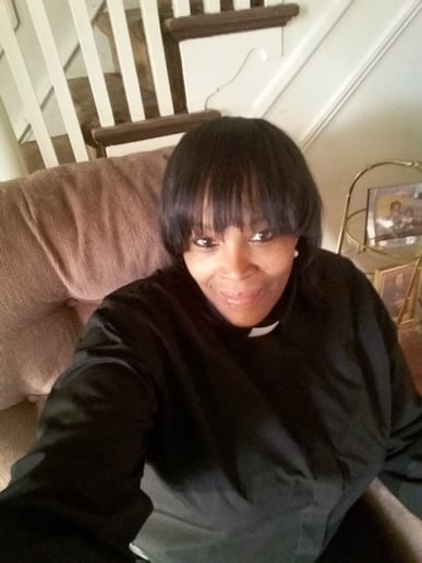 Gallery photo 7 of Rev. Latonia Lawson The Wedding Officiant