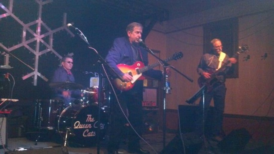 Gallery photo 7 of Mike Mac And The Rockabilly Cats