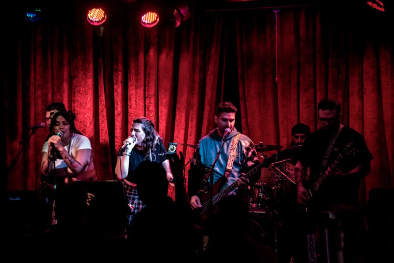 Gallery photo 1 of Rewind Cover Band LA