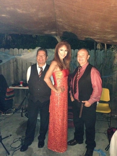 Gallery photo 20 of Reyna y su Trio Latin-Mariachi Band
