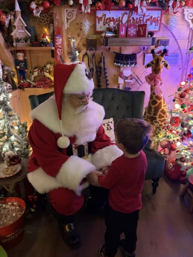 Gallery photo 15 of Rhode Island Santa Claus