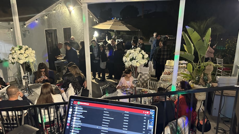 Gallery photo 10 of Rhythms N' Grooves (Club & Mobile DJs)