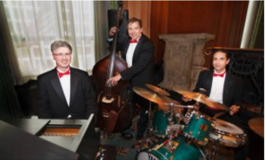 Gallery photo 4 of Chicago's #1 Recommended Pianist!