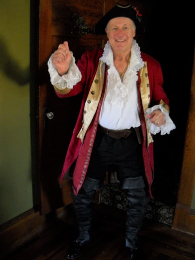 Gallery photo 1 of Richard Fabozzi "Performs"
