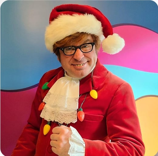 Gallery photo 1 of Richard Halpern: The Fake Austin Powers