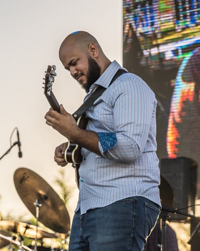 Gallery photo 1 of Richard Peña Music