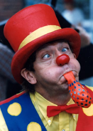 Gallery photo 10 of Too Much Fun with Richard Renner the Vodvill Klown