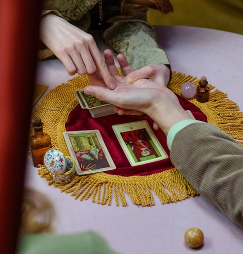 Gallery photo 9 of Richard Savant - Palm and Tarot Reader