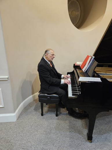 Gallery photo 6 of Richard Stuart