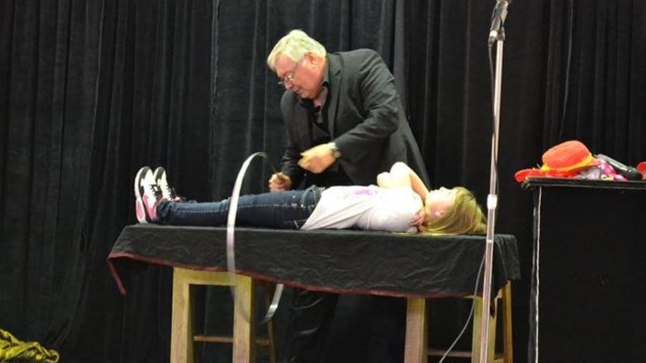 Gallery photo 23 of Rick Rossini Magical Entertainer