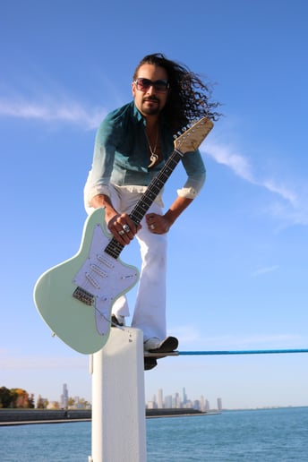 Gallery photo 2 of Ricky Liontones