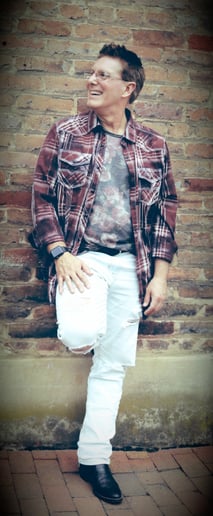 Gallery photo 3 of RickyHallMusic