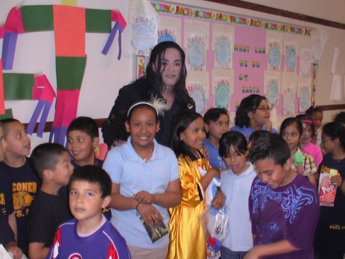 Gallery photo 17 of Rico as Michael Jackson